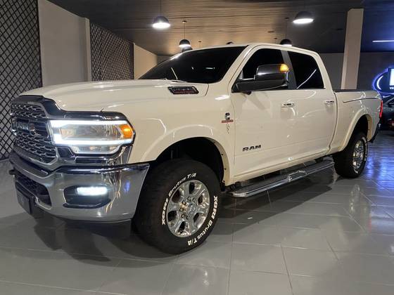 RAM 2500 6.7 I6 TURBO DIESEL LARAMIE CD 4X4 AUTOMÁTICO